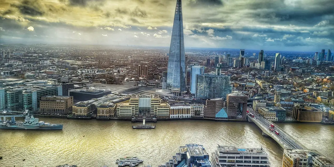 Sextortion Crisis: 1 in 10 UK Parents Say Their Child is Blackmailed