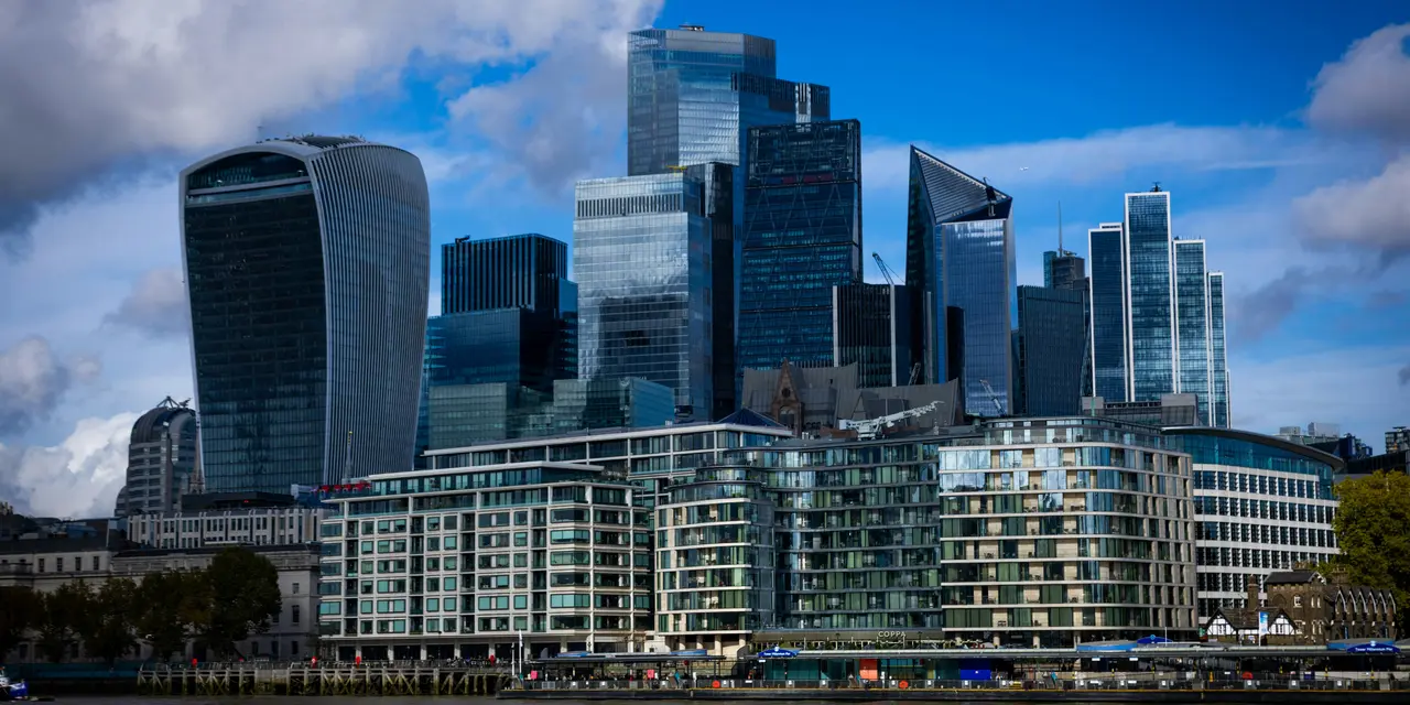 55% of UK Employers Struggle with Absence Costs: Is Surveillance the Answer?