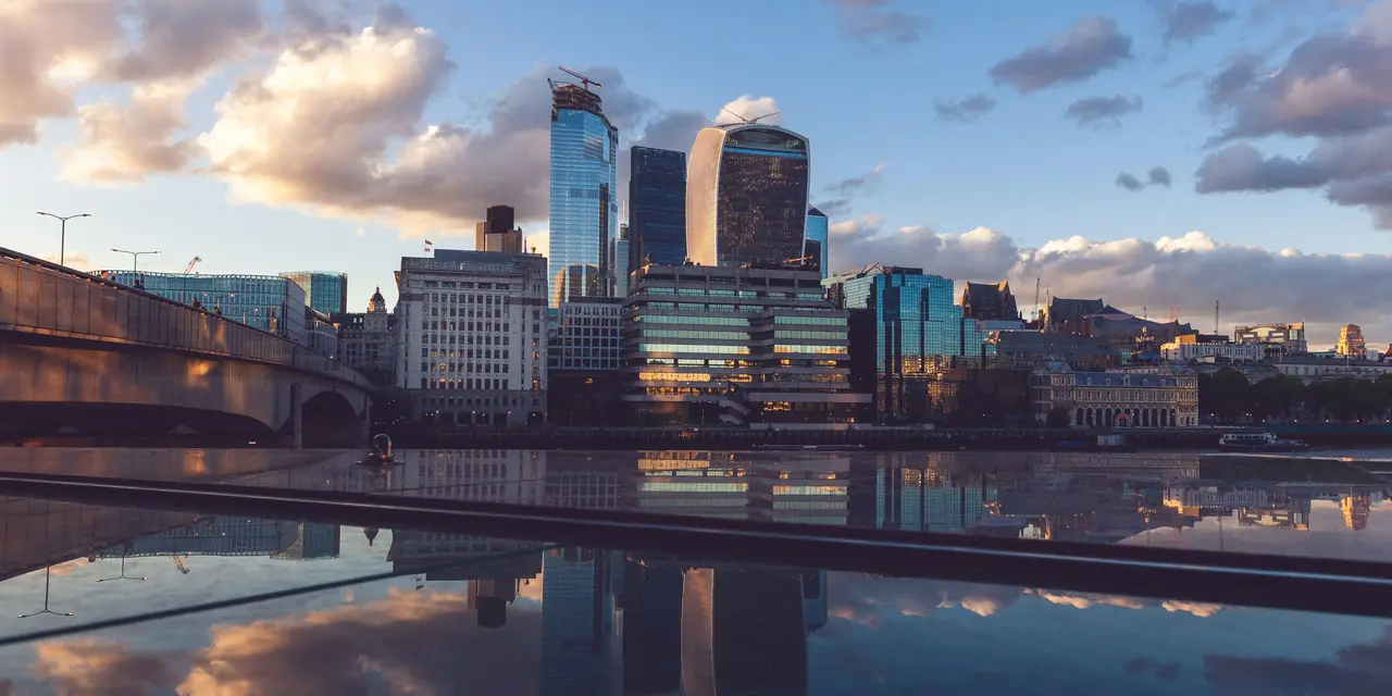 Pre-Employment vs. Post-Employment Vetting: Protecting Your Entire Workforce