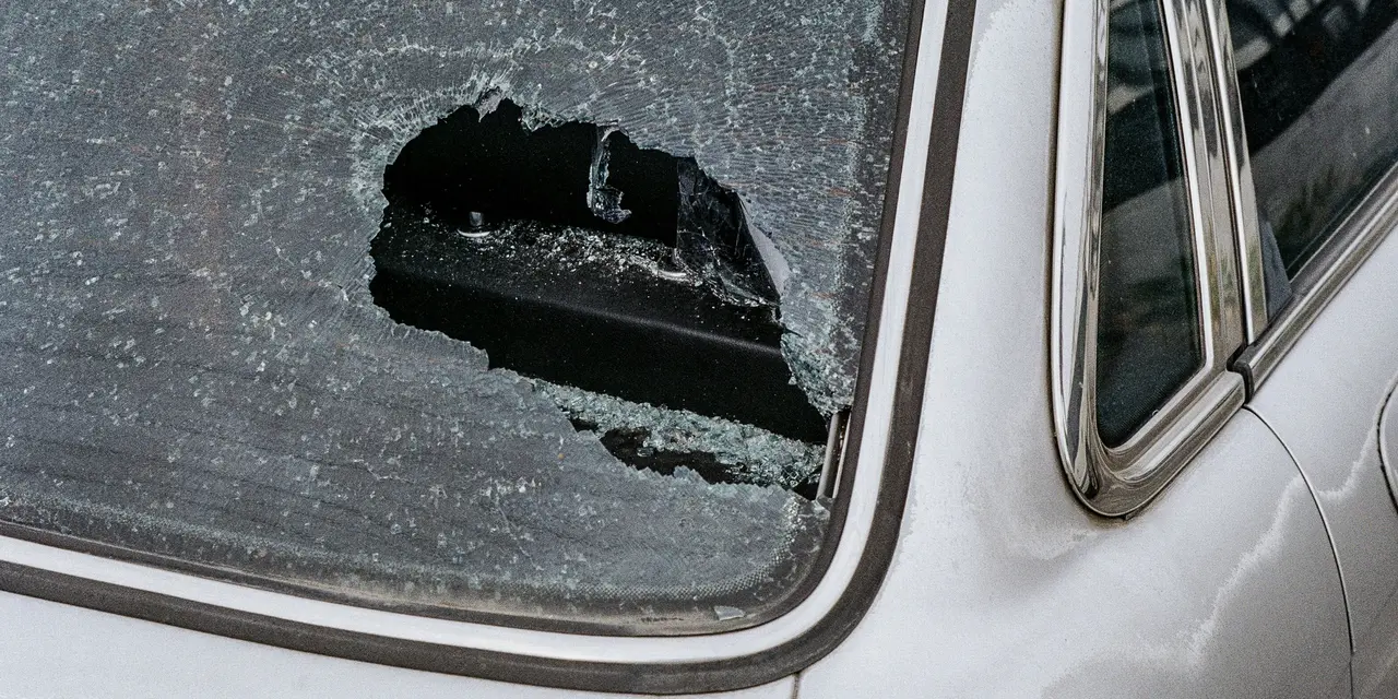 AI-Generated Insurance Scams: From Fake Car Damage to Imaginary Watches