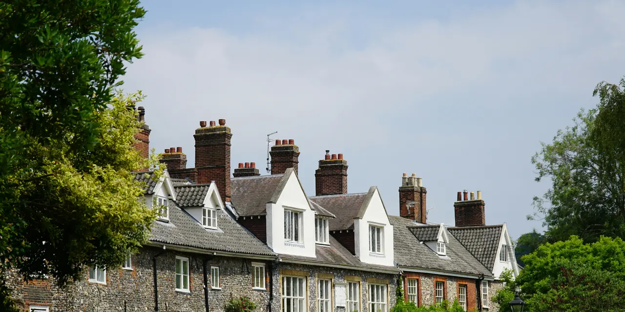 Letting Agent Fraud: Warning Signs for Landlords and Property Investors