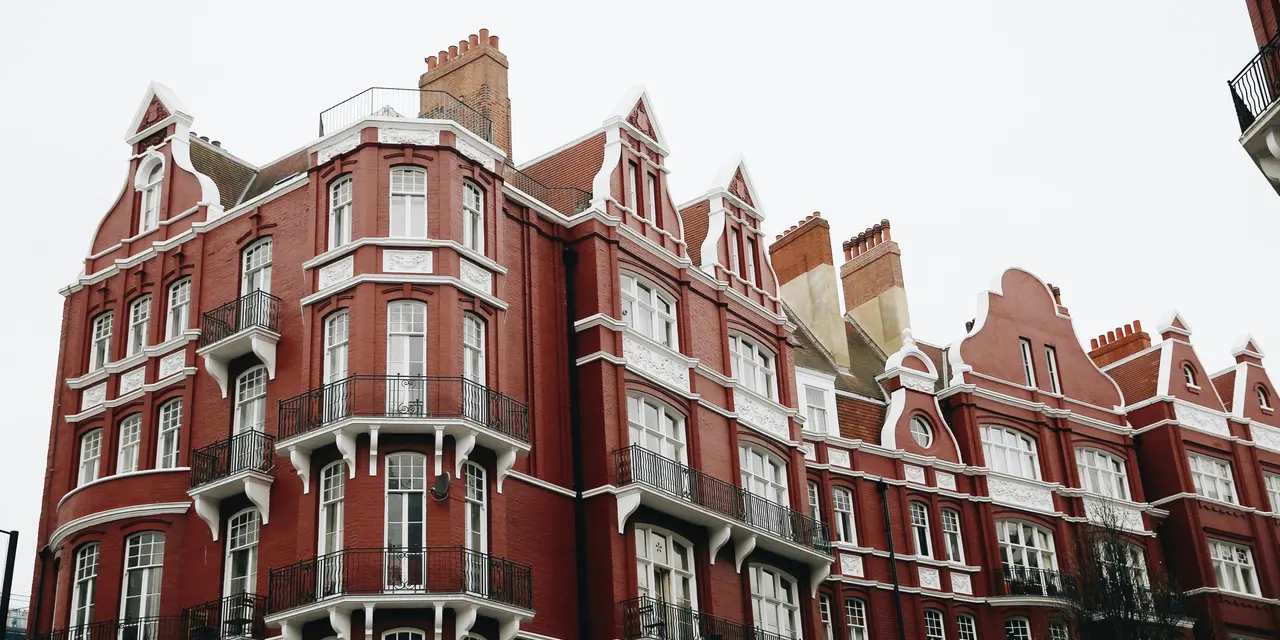 Property Investment Due Diligence: What the Signature Group Case Teaches Investors